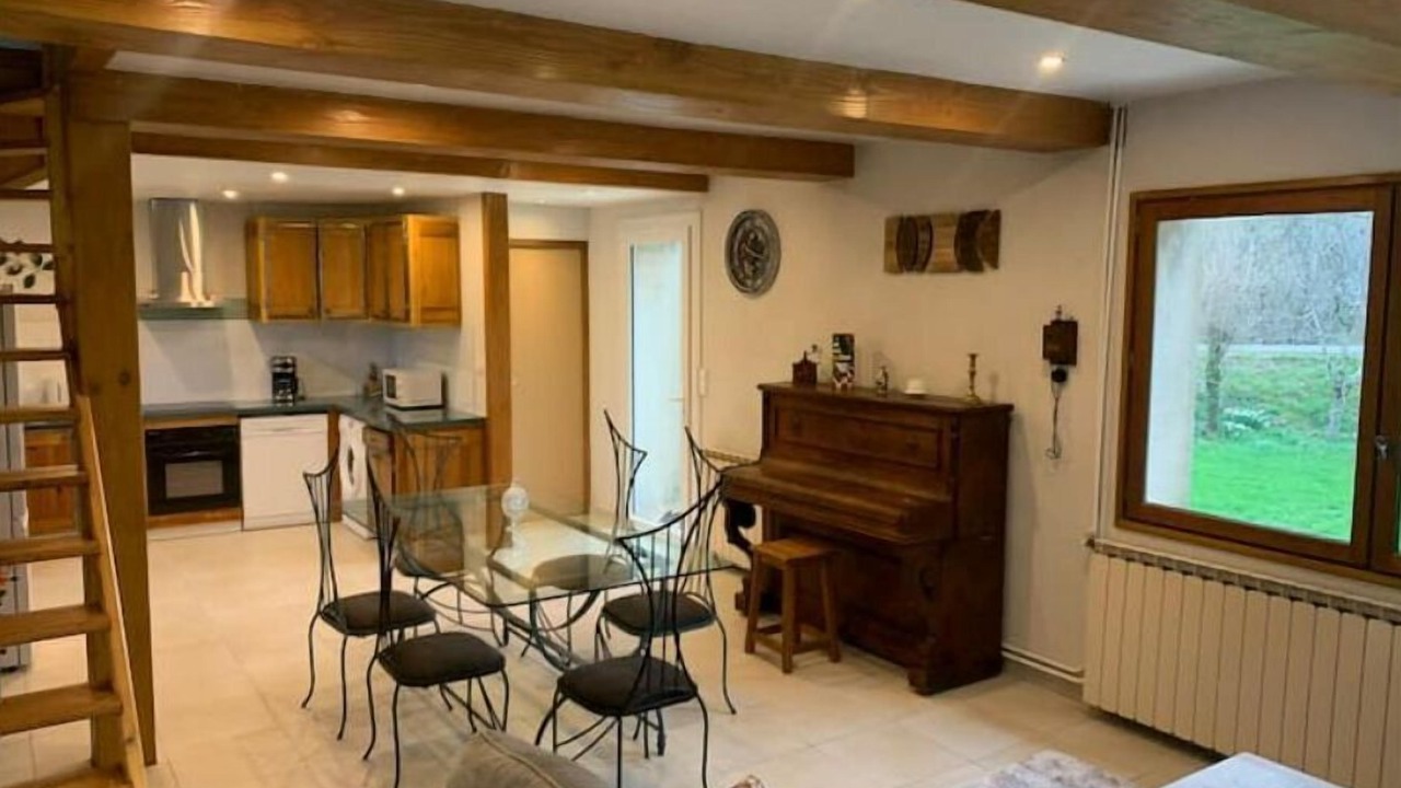 Photo of Others in Labeil