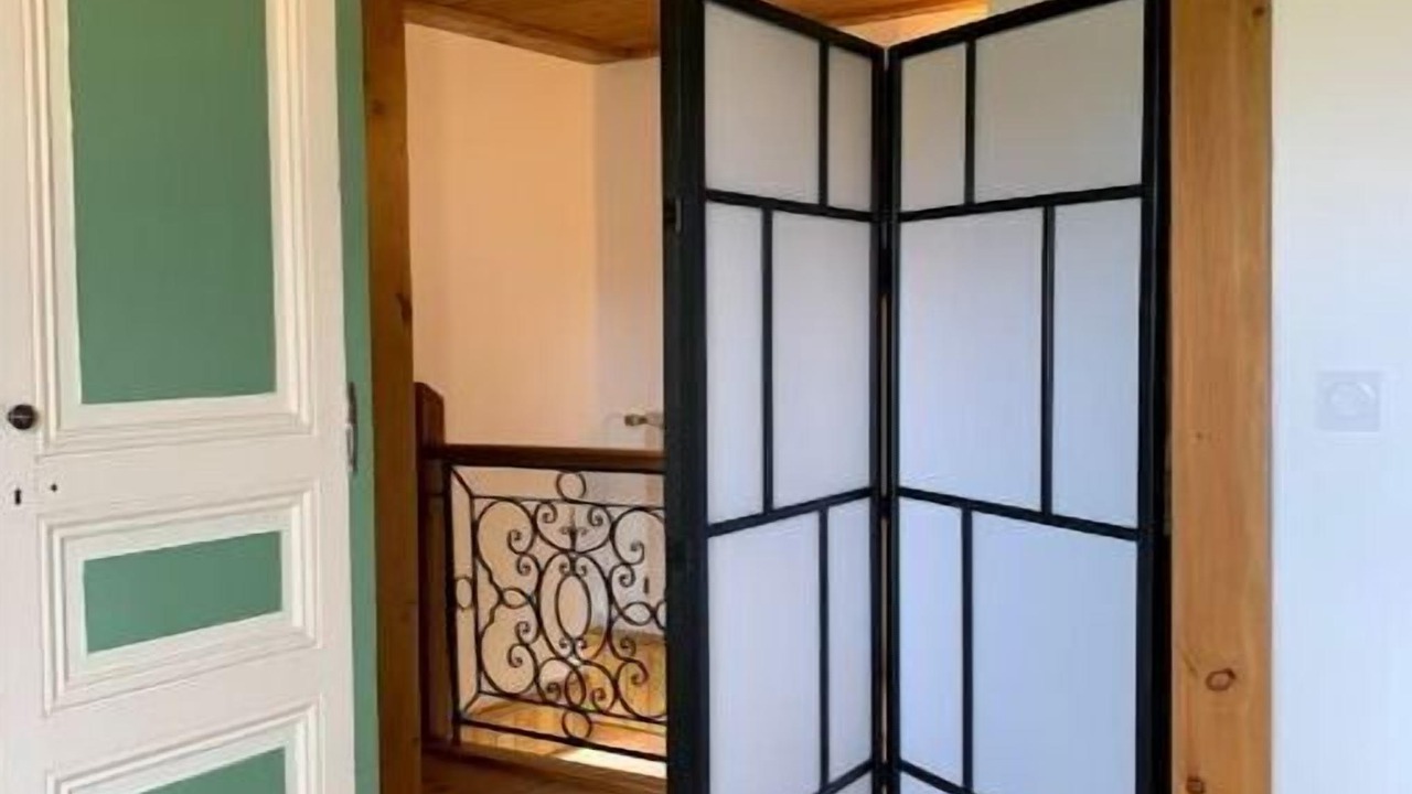 Photo of Others in Labeil