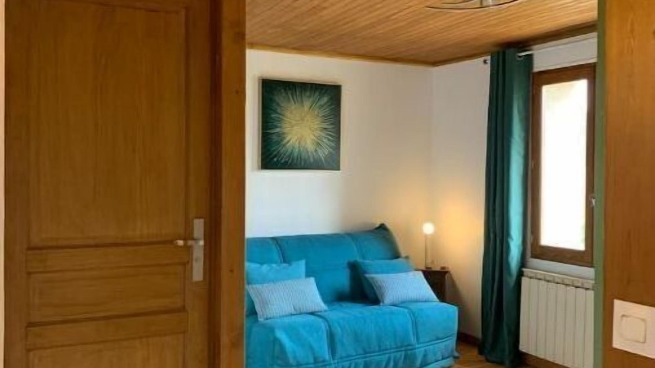 Photo of Livingroom in Labeil