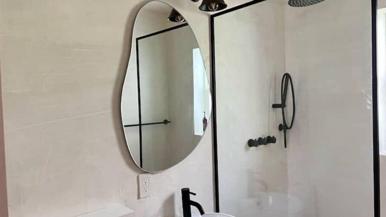 Photo of Bathroom in Croissant Park