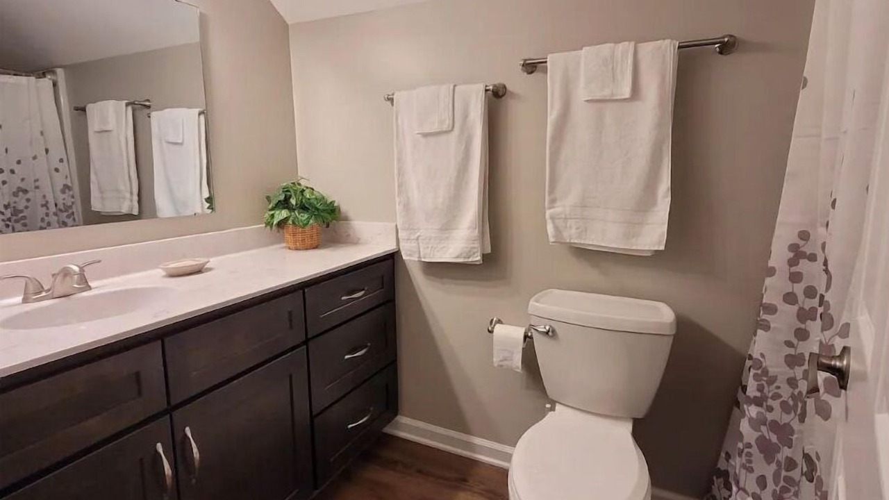 Photo of Bathroom in Singers Glen