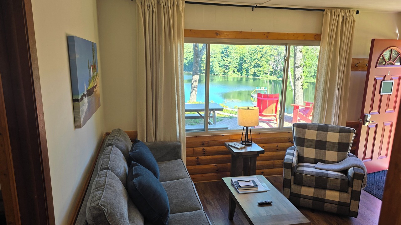 Photo of Livingroom in Lake Ann