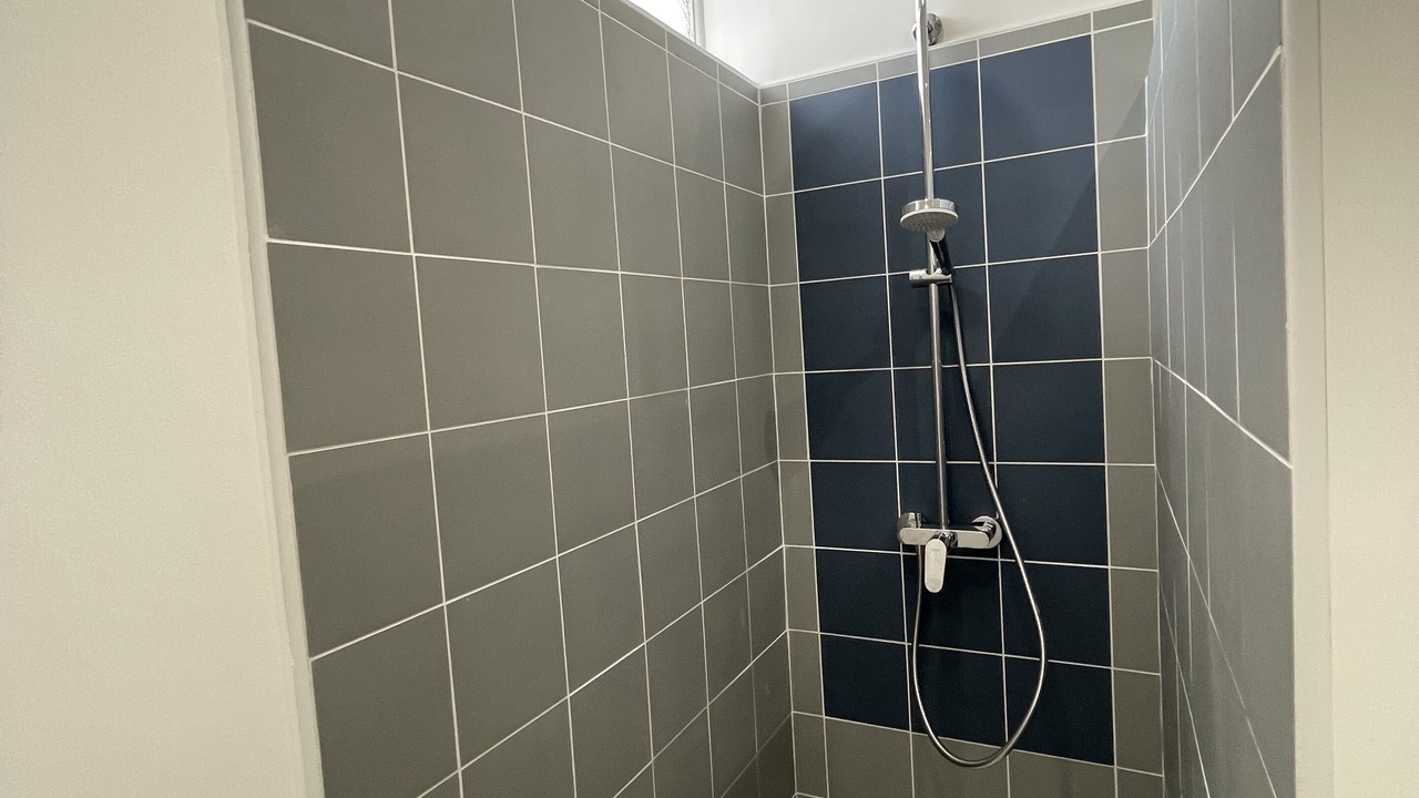 Photo of Bathroom in Miroir - Batignolles