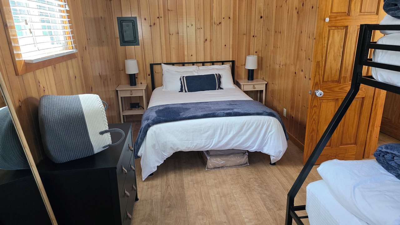 Photo of Bedroom in Lake Ann