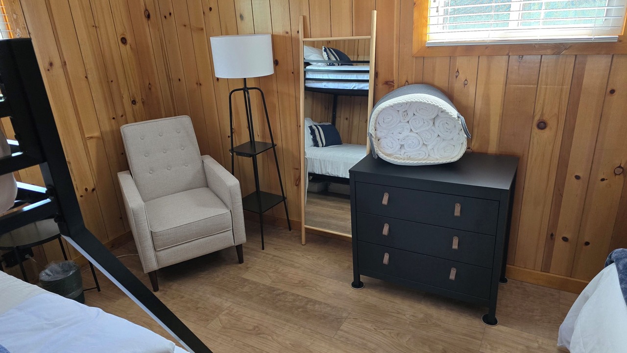 Photo of Bedroom in Lake Ann