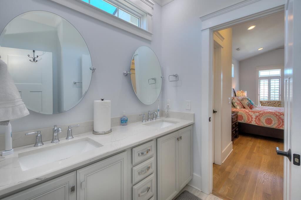 Photo of Bathroom in Yaupon Beach