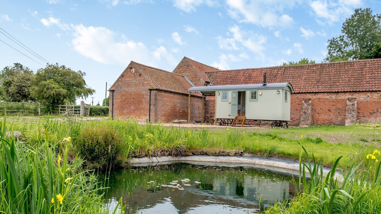 Photo of Outdoor in Hemingby