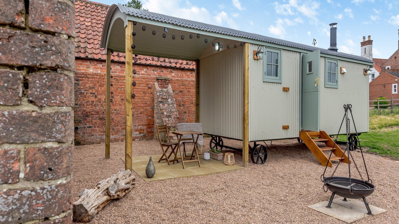 Photo of Others in Hemingby