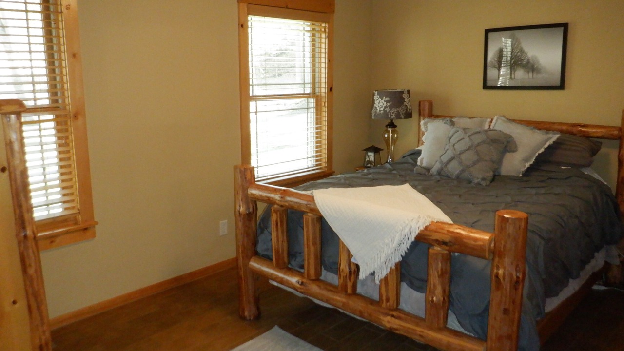 Photo of Bedroom in Breezy Point