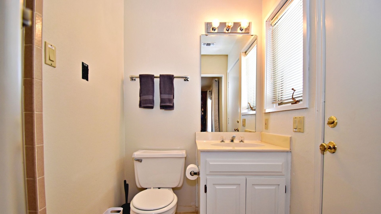 Photo of Bathroom in Copperas Cove