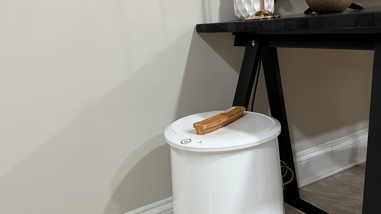 Photo of Others in Eastwick