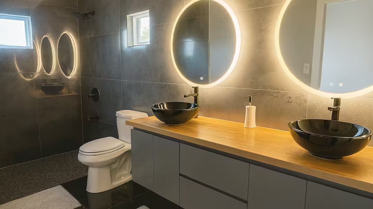 Photo of Bathroom in Denver Heights
