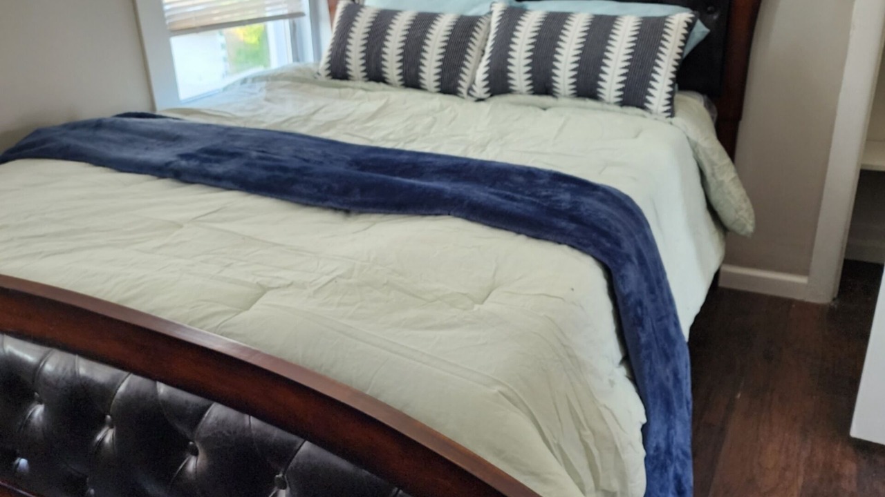 Photo of Bedroom in Irvington