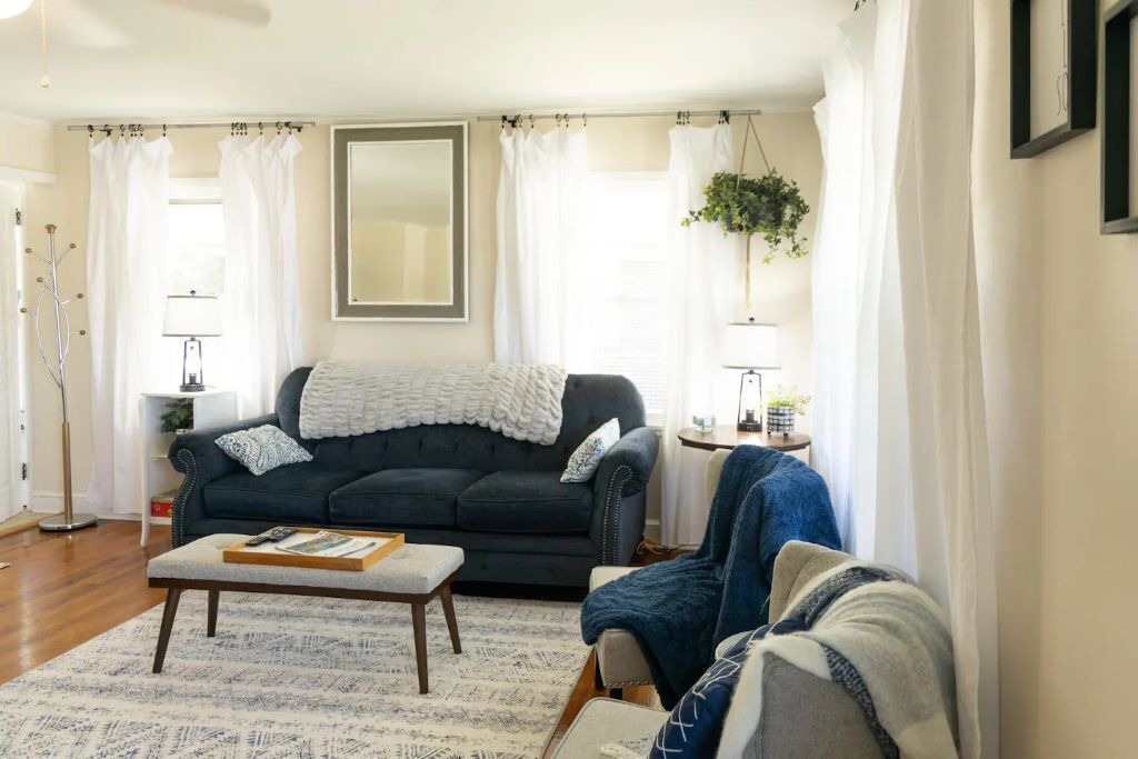 Photo of Livingroom in Greenwood