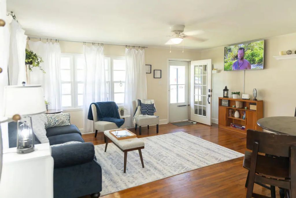 Photo of Bedroom in Greenwood