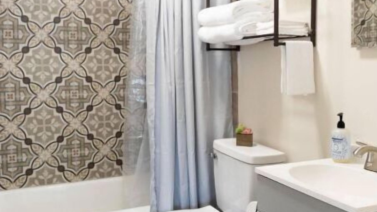 Photo of Bathroom in Greenwood