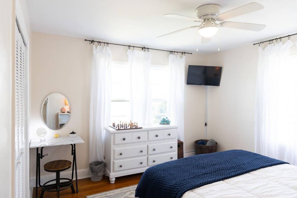 Photo of Others in Greenwood