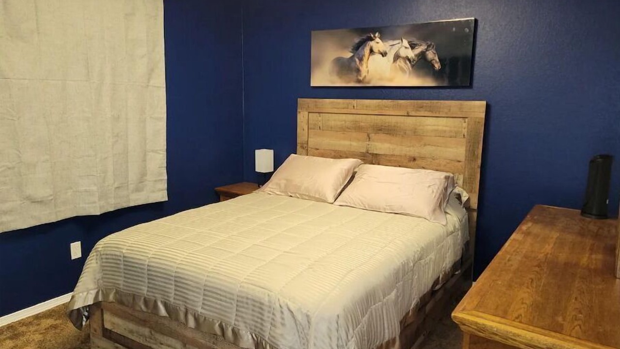 Photo of Bedroom in Turnagain