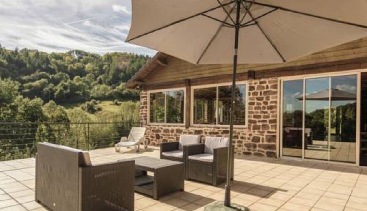 Photo of Patio Balcony in Serilhac