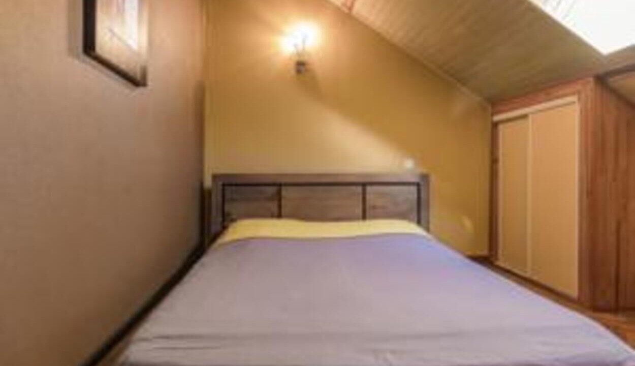 Photo of Bedroom in Serilhac