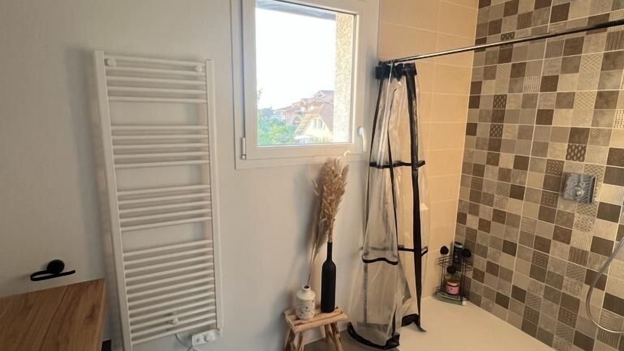 Photo of Bathroom in Sciez