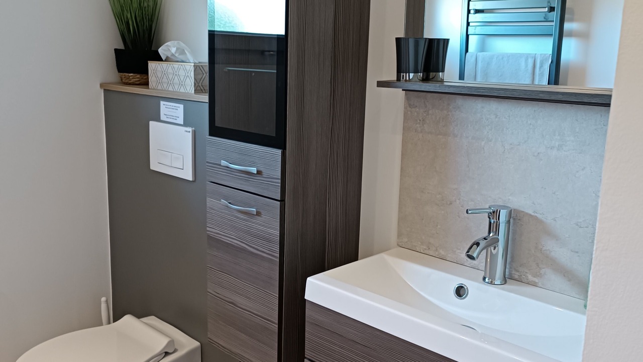 Photo of Bathroom in Plaisance
