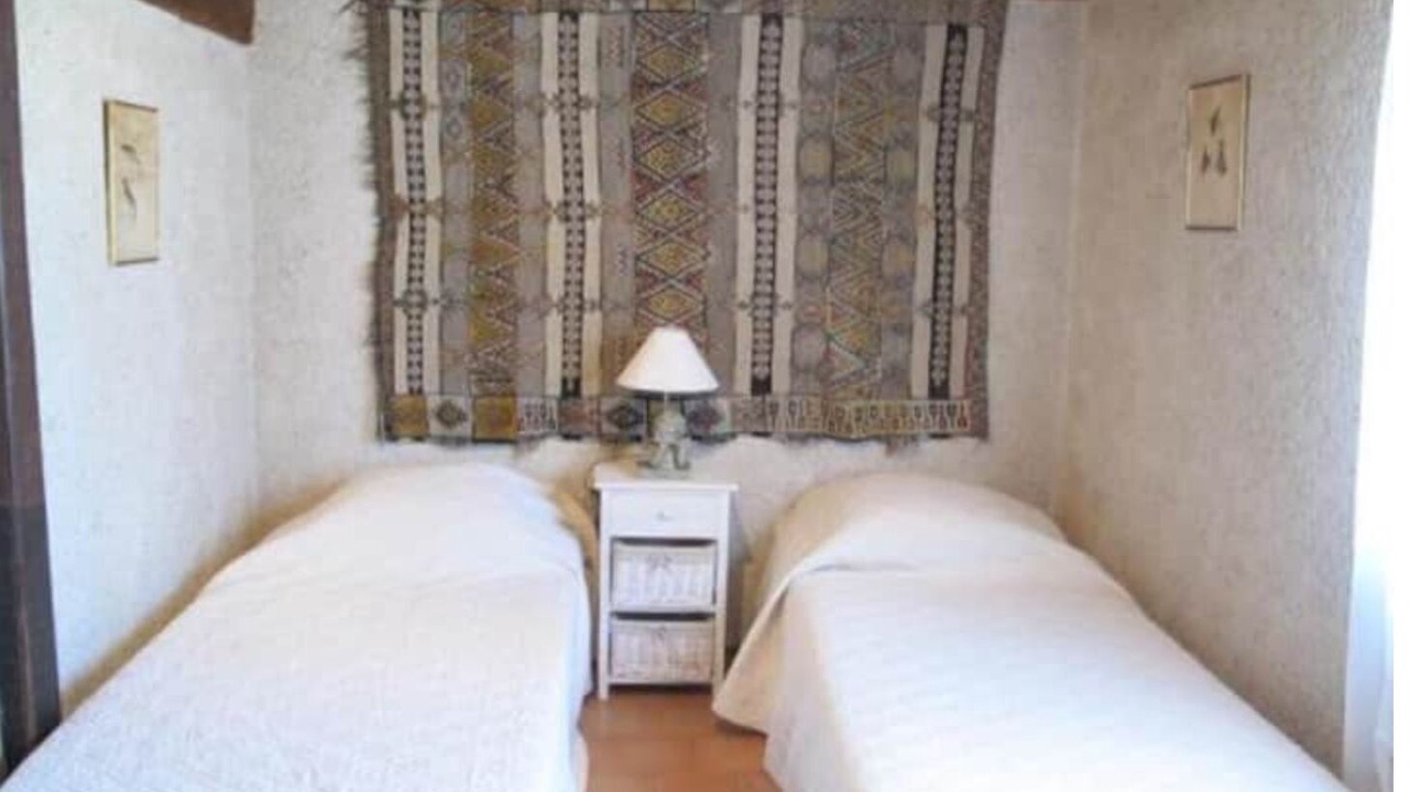 Photo of Bedroom in Moirax