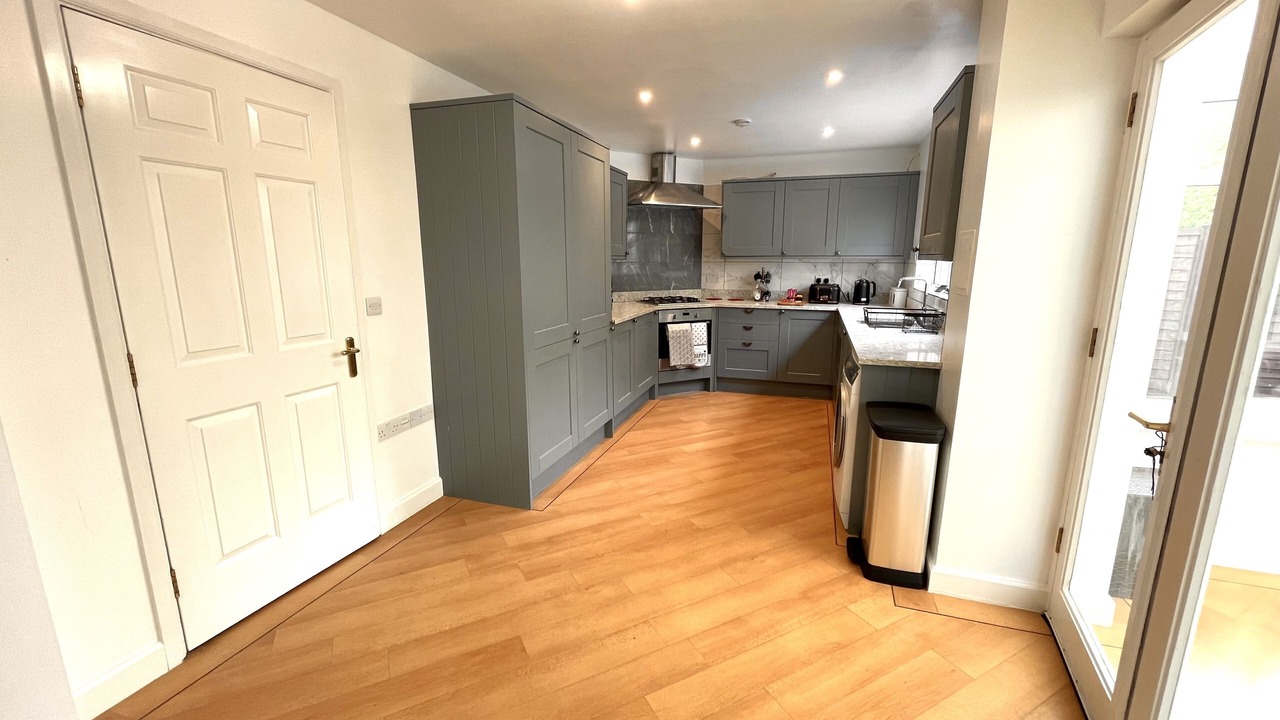 Photo of Kitchen in Horley