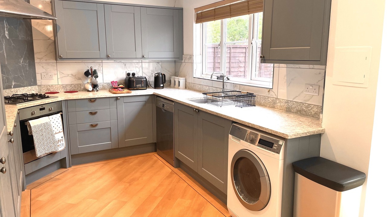 Photo of Kitchen in Horley