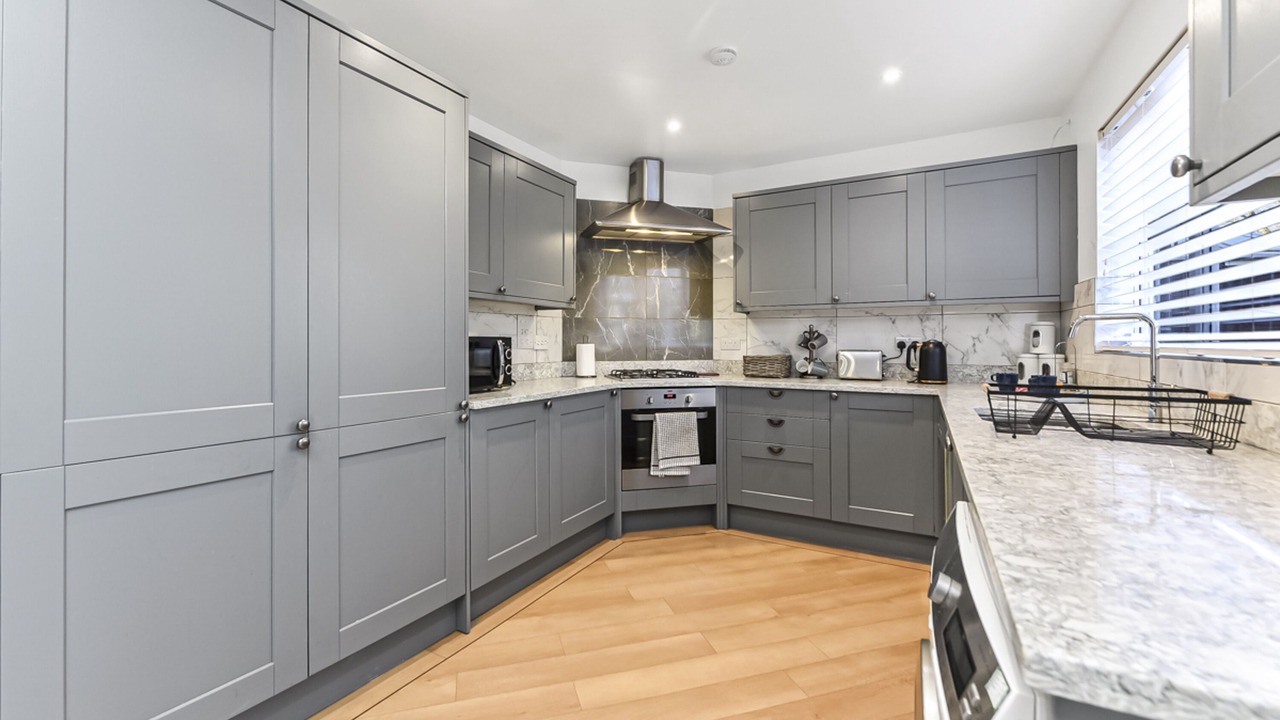 Photo of Kitchen in Horley