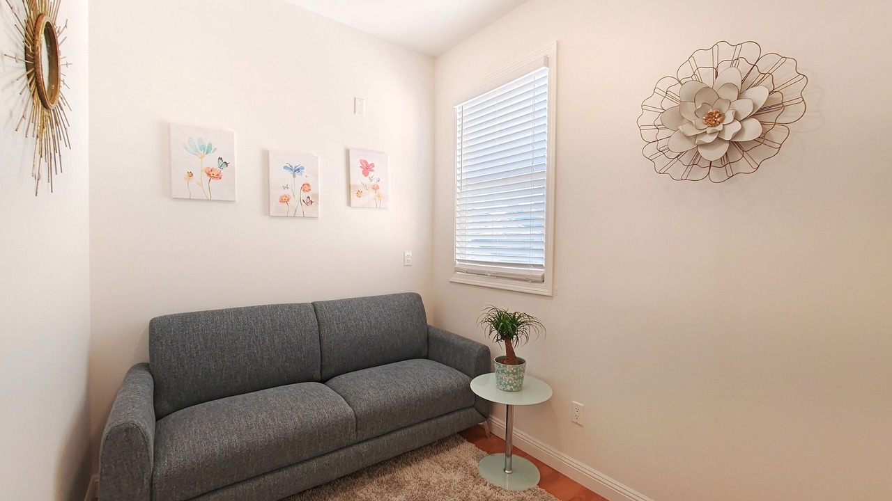 Photo of Livingroom in Daly City