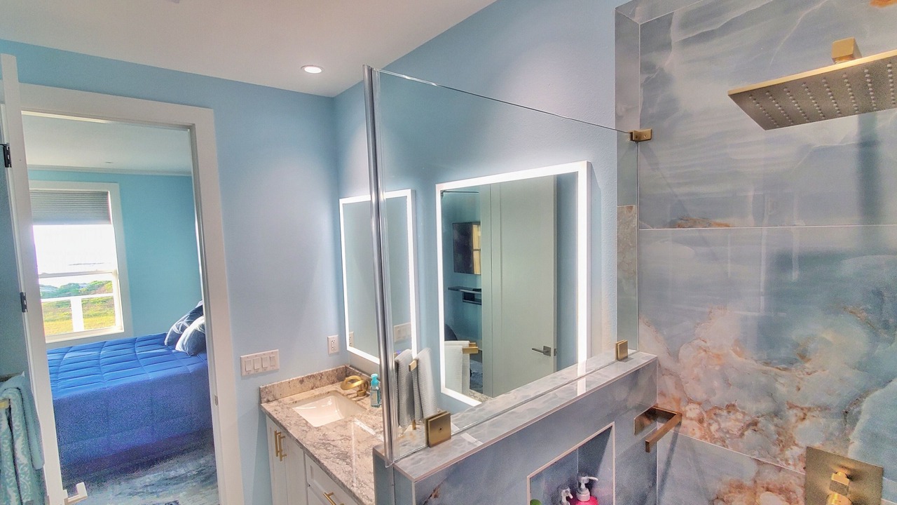 Photo of Bathroom in Crystal Beach