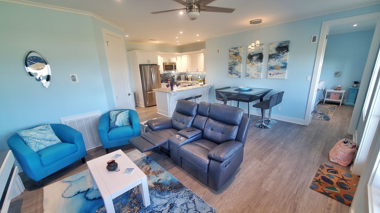 Photo of Livingroom in Crystal Beach