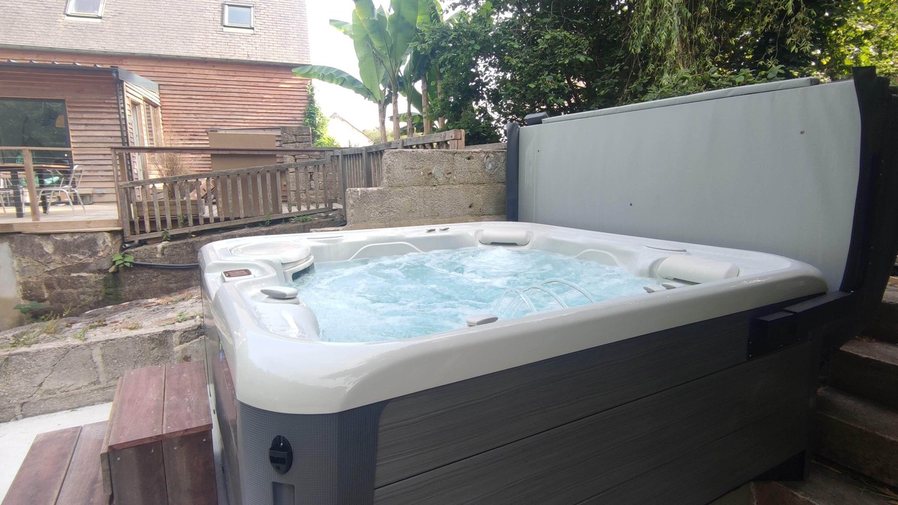 Photo of Patio Balcony in Ploneour-Lanvern