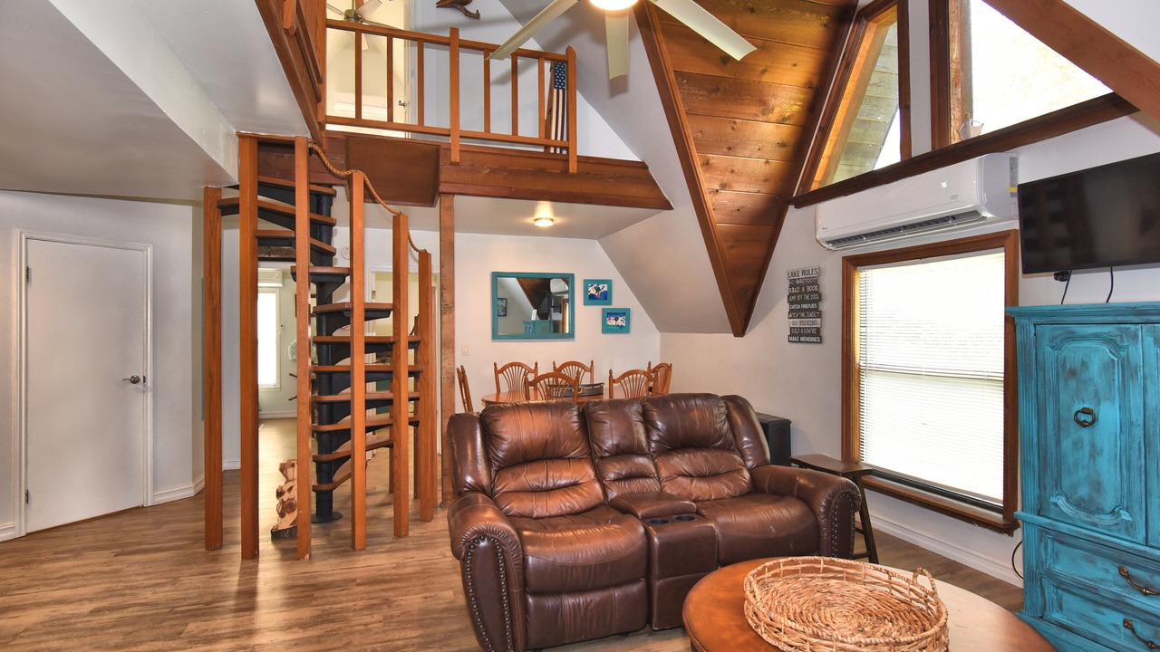 Photo of Livingroom in Claremore