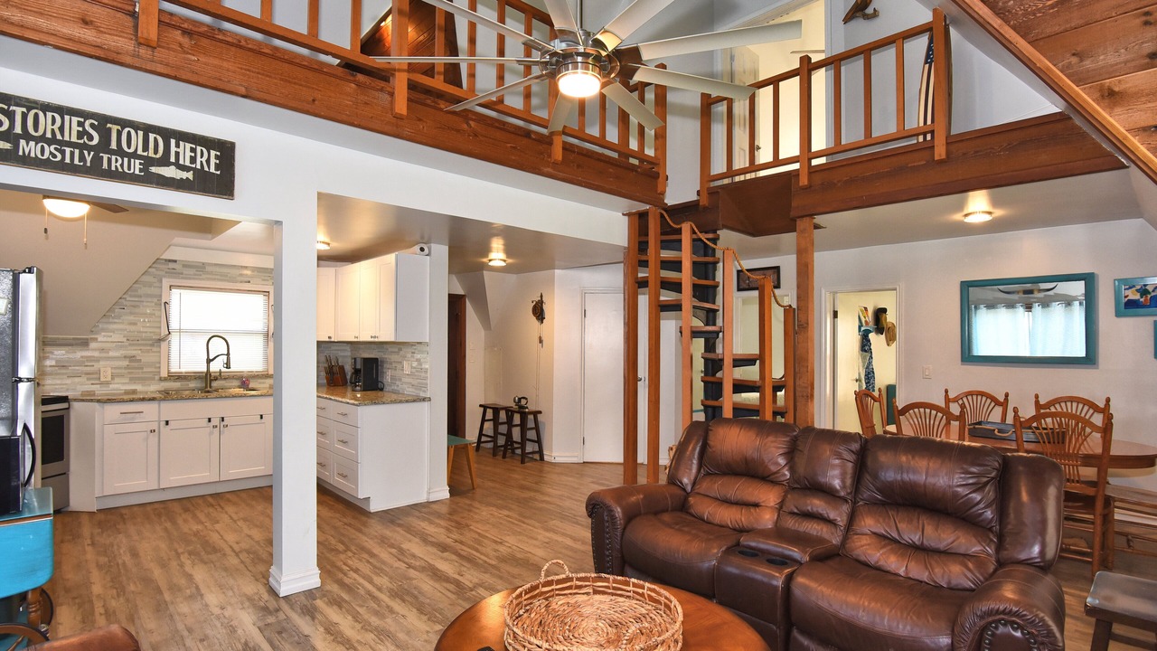 Photo of Livingroom in Claremore