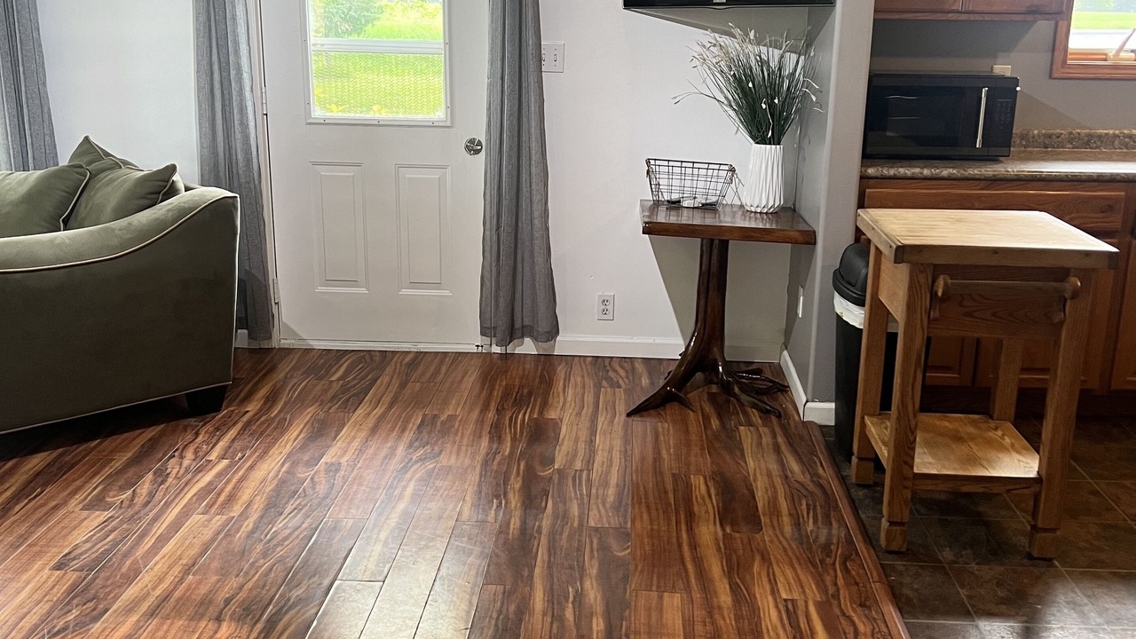 Photo of Livingroom in Lake City