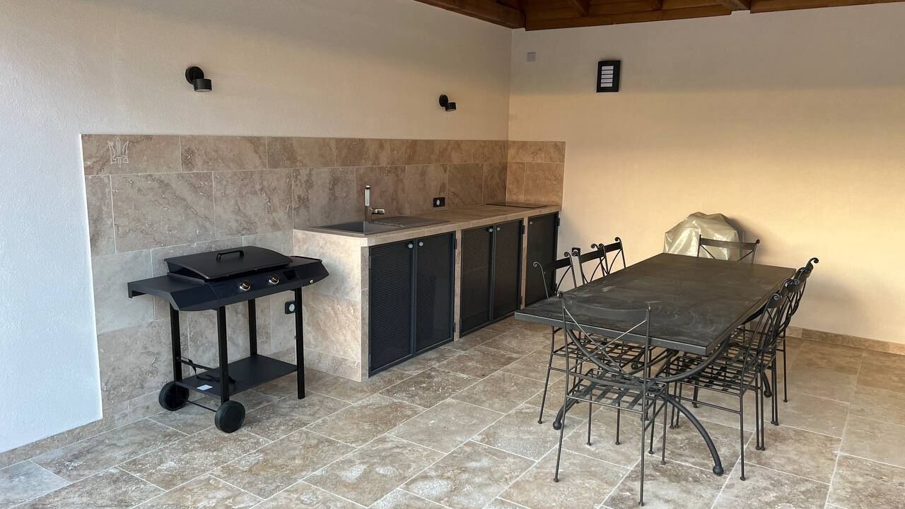 Photo of Outdoor in Saint-Hippolyte-de-Montaigu