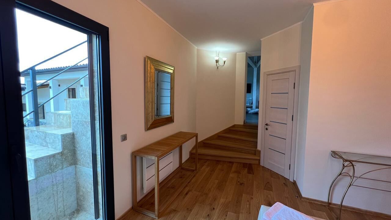 Photo of Bedroom in Saint-Hippolyte-de-Montaigu