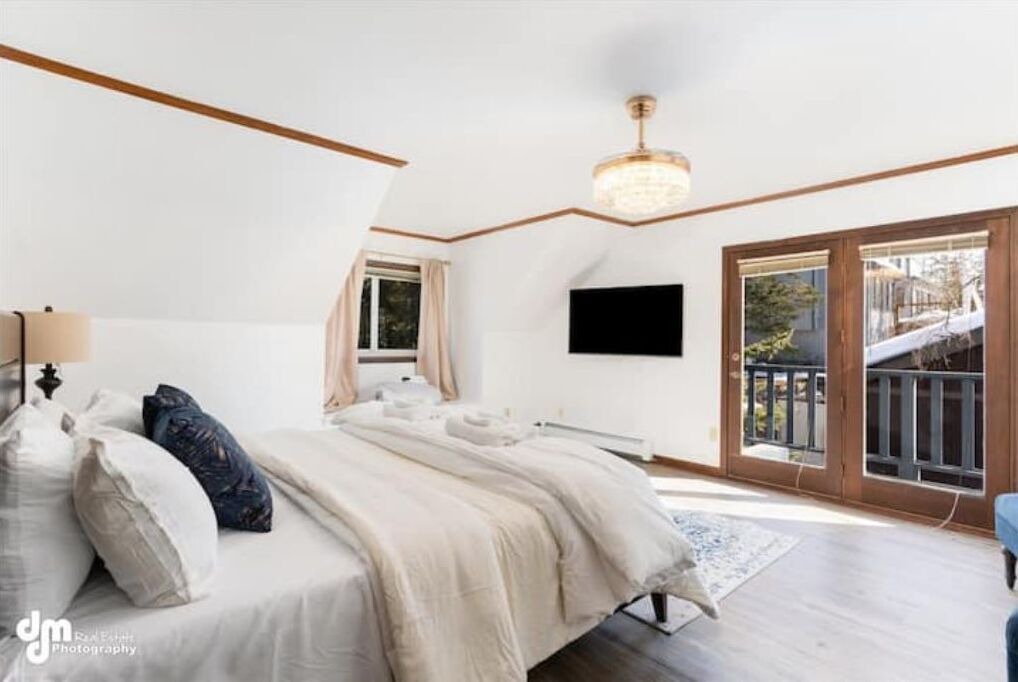 Photo of Bedroom in Huffman - O' Malley