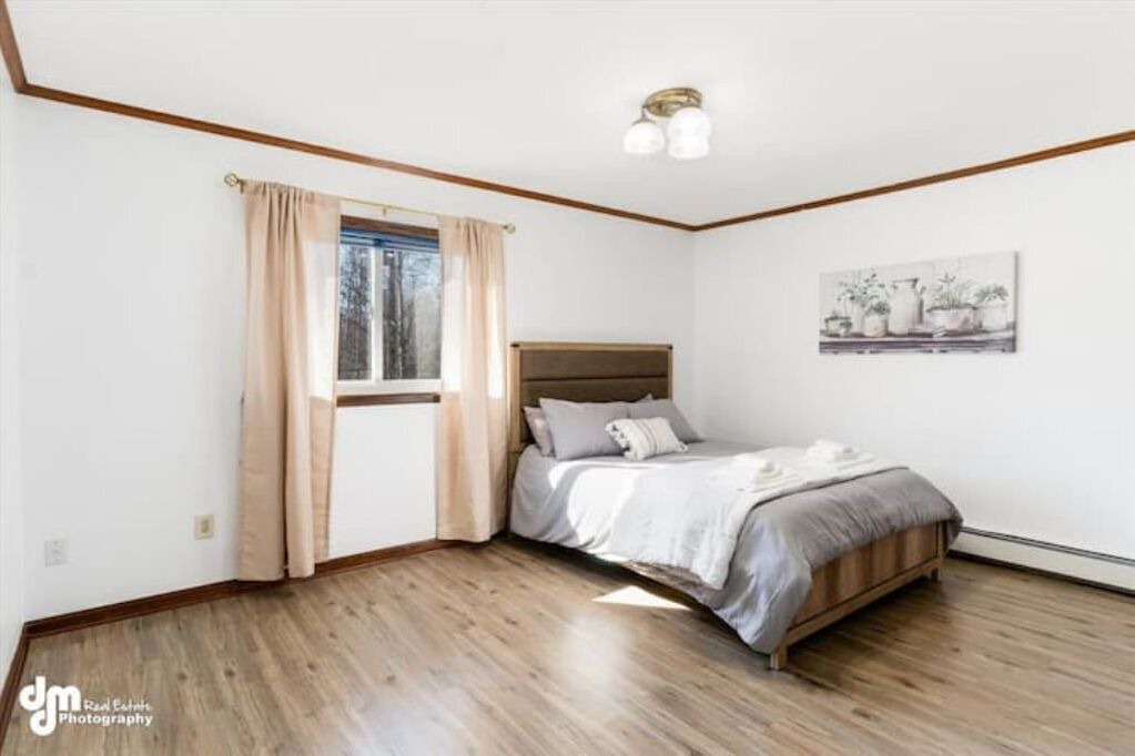 Photo of Bedroom in Huffman - O' Malley