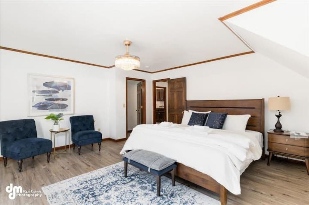 Photo of Bedroom in Huffman - O' Malley
