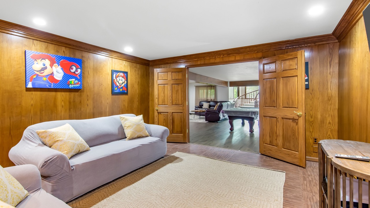 Photo of Livingroom in Huffman - O' Malley