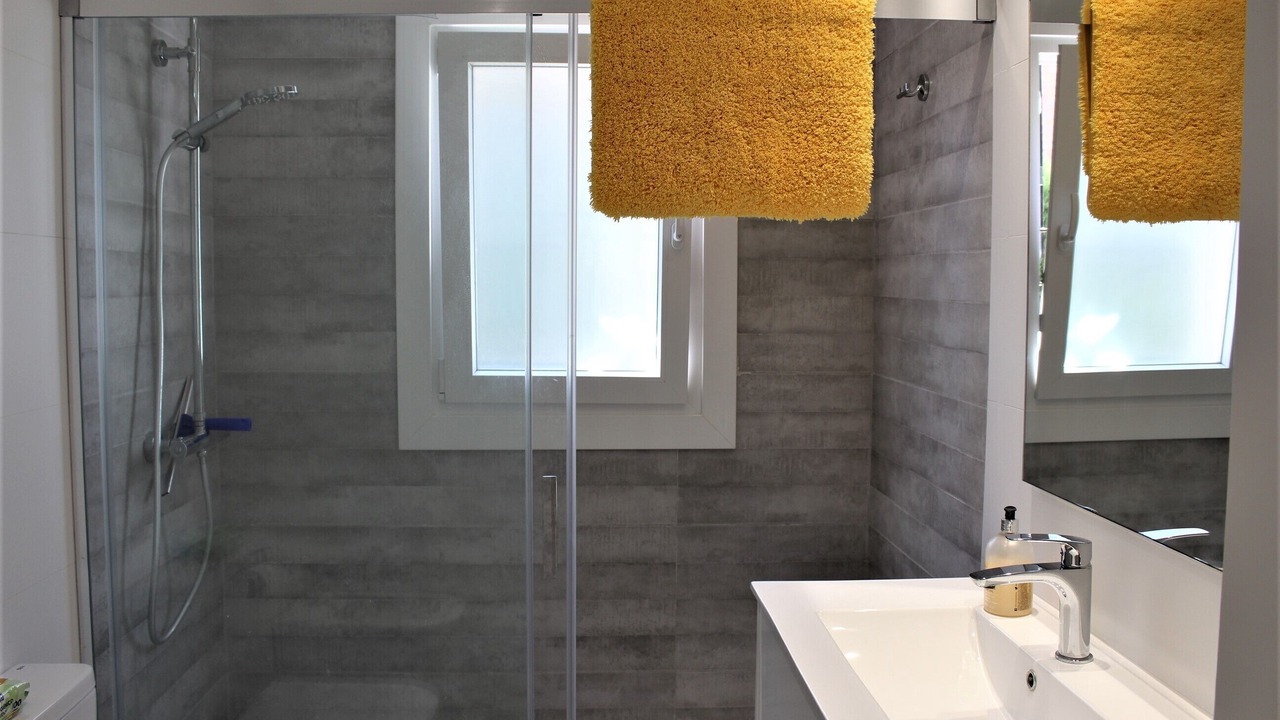 Photo of Bathroom in Cambrils
