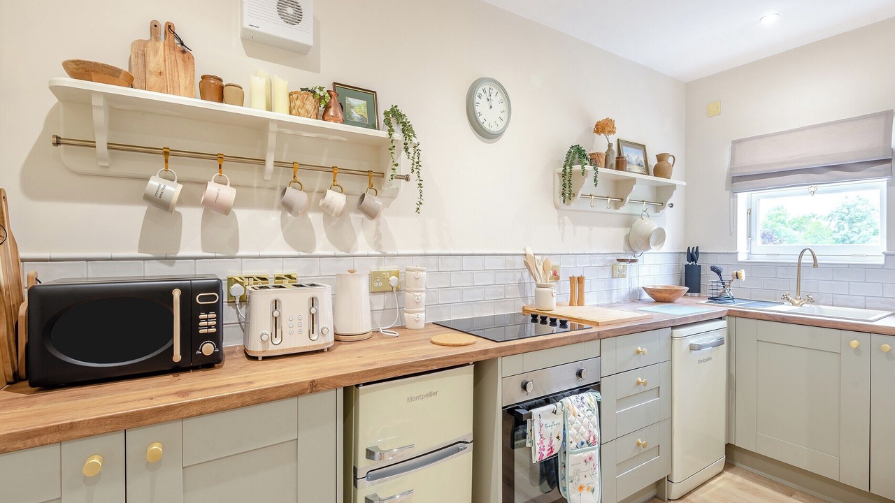 Photo of Others in Hemingby