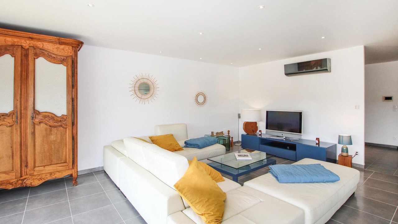 Photo of Bedroom in Montelimar