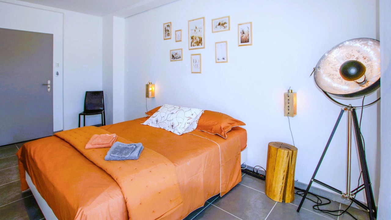 Photo of Others in Montelimar