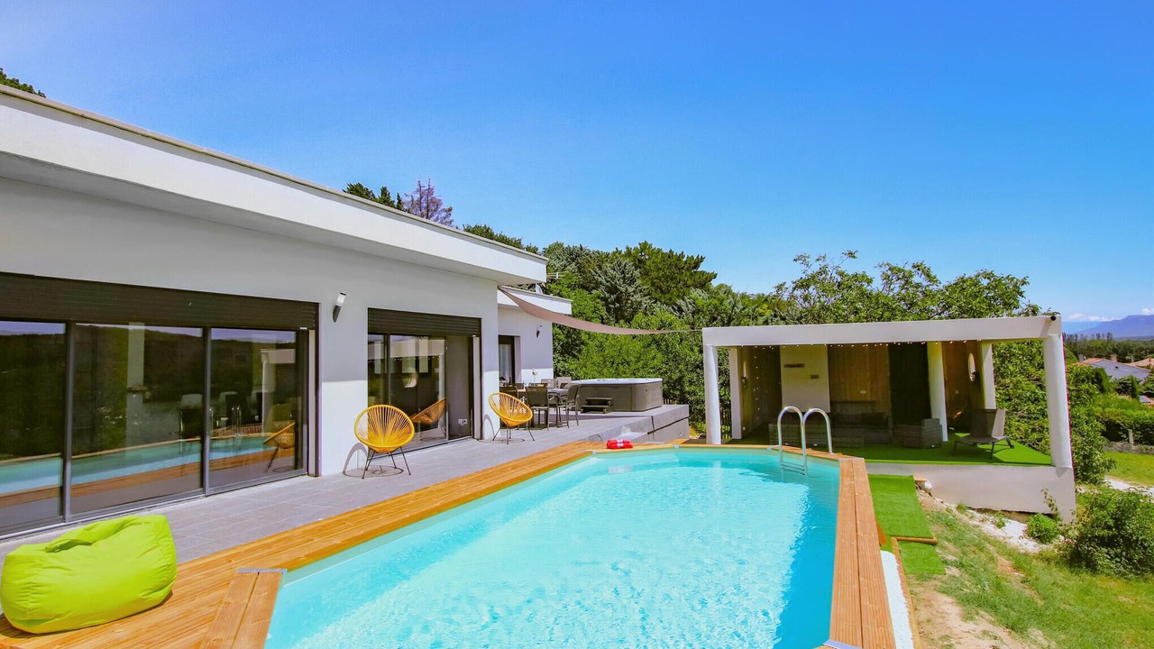 Photo of Outdoor in Montelimar