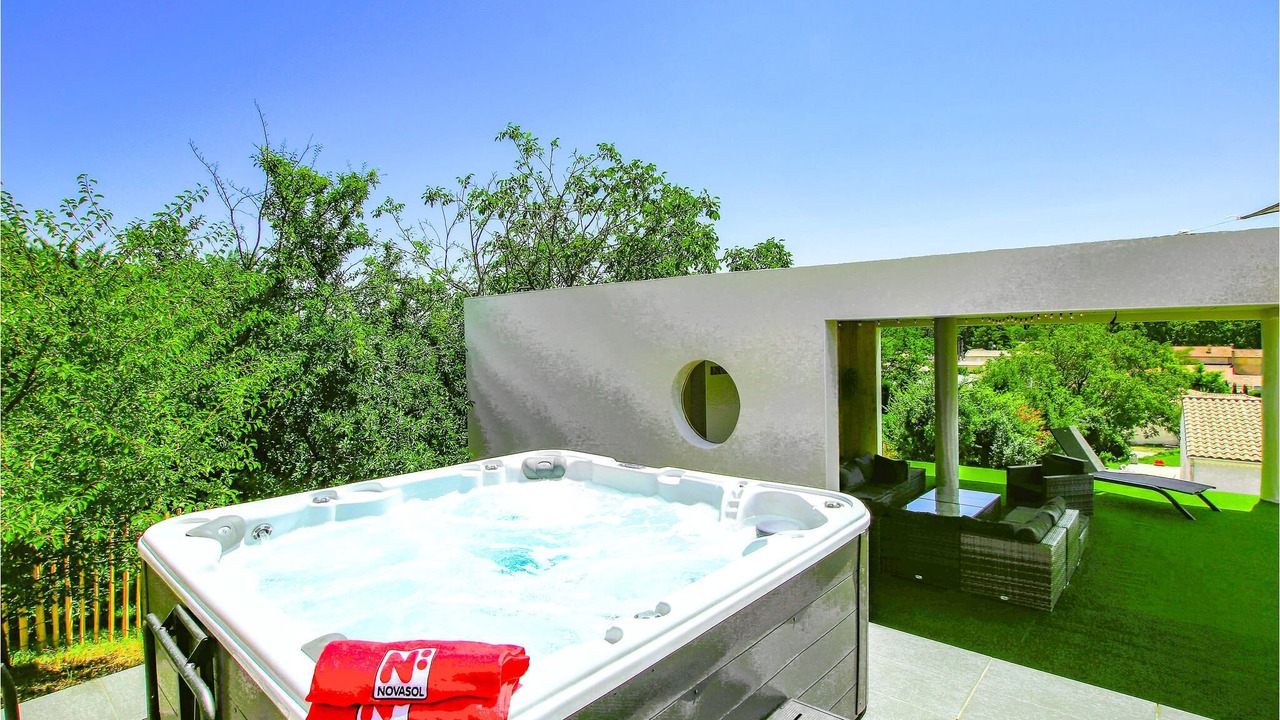 Photo of Outdoor in Montelimar