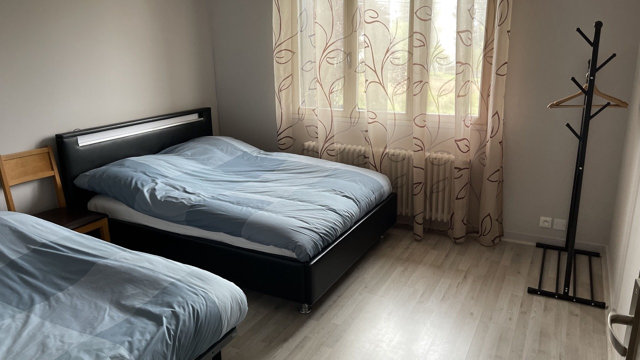 Photo of Bedroom in Lompnes